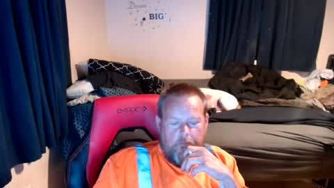 pecker40 online show from 15, 7, 2026