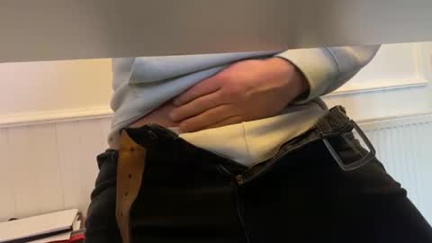 Snapshot of pedroserrano2000 chatting on 12, 3, 2025 PedrOO OO online show from 12, 3, 2025