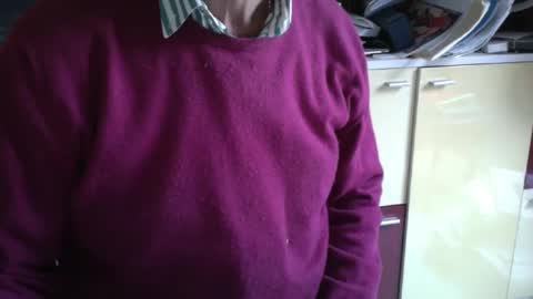 Snapshot of pegaso1000 chatting on 18, 12, 2024 pegaso1000 online show from 18, 12, 2024