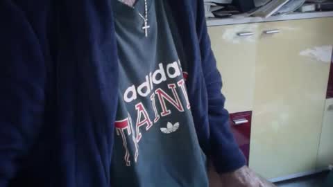 Snapshot of pegaso1000 chatting on 8, 10, 2025 pegaso1000 online show from 8, 10, 2025