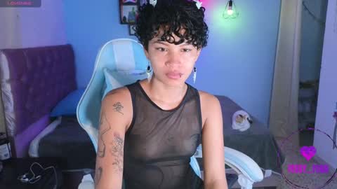 Snapshot of peggy_funn chatting on 5, 3, 2025 peggy-funn online show from 5, 3, 2025