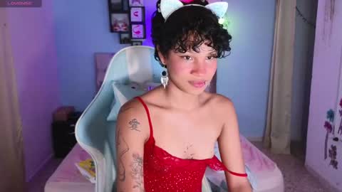 Snapshot of peggy_funn chatting on 7, 3, 2025 peggy-funn online show from 7, 3, 2025