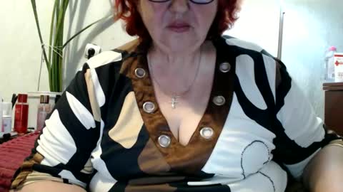 Snapshot of peggysoft chatting on 9, 6, 2026 PeggySoft online show from 9, 6, 2026