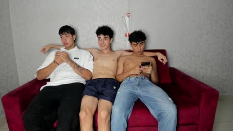 CAIN-19  ALLEN-18 RONALD-18 AUSTIN-18 MOD DANTE online show from 7, 1, 2025