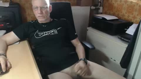 Pemue65 online show from 8, 6, 2026