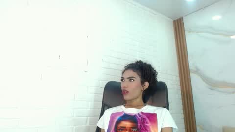 Penelopee Rouse online show from 10, 10, 2025