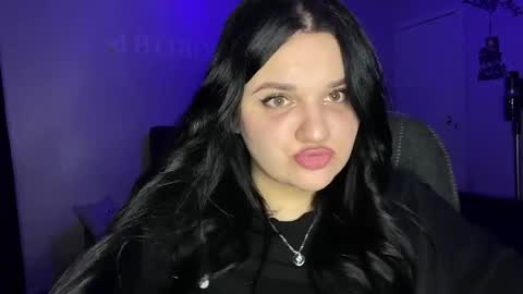penny_perry online show from 18, 4, 2026