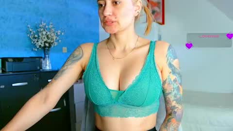 Hi Im Penelope  better vibrations  1111 online show from 26, 4, 2026