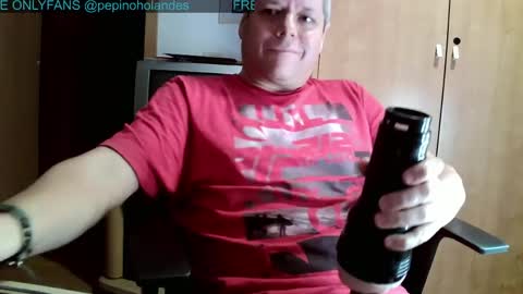 Pepino Holandes online show from 8, 5, 2026