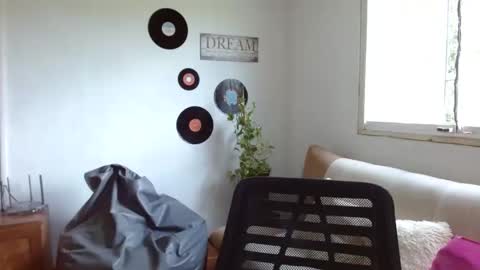 Megan online show from 27, 9, 2025