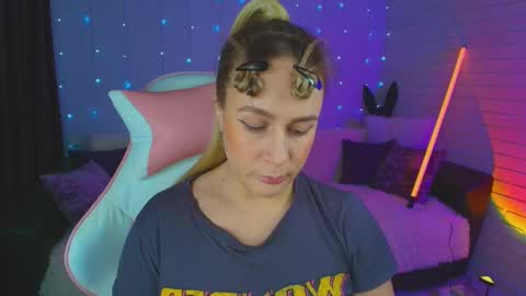 Dia  online show from 9, 2, 2025