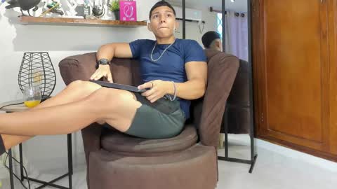 Snapshot of percy_god chatting on 13, 10, 2025 percy_god online show from 13, 10, 2025