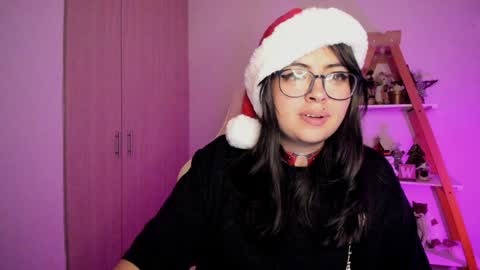 Sarah Ana Banana online show from 4, 12, 2024