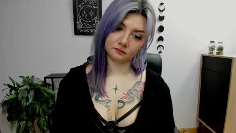 Gabbie online show from 3, 2, 2025