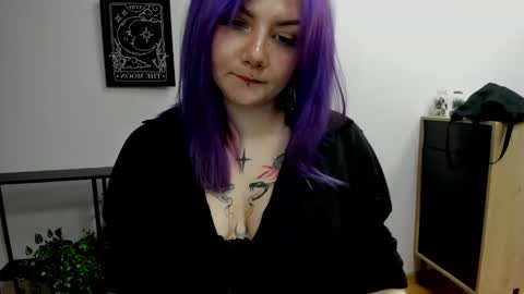 Gabbie online show from 3, 3, 2025