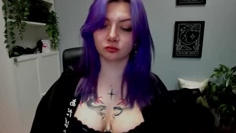 Gabbie online show from 10, 3, 2025