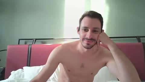 Snapshot of perfectfrench chatting on 20, 5, 2026 perfectboyfr online show from 20, 5, 2026