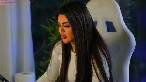 Dee online show from 19, 12, 2024