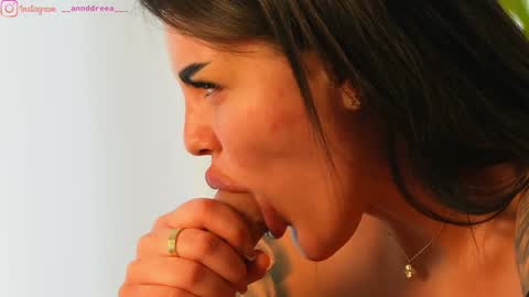 Dee online show from 26, 2, 2025