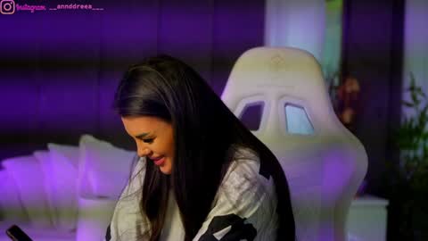 Dee online show from 11, 9, 2025