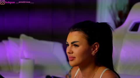 Dee online show from 26, 9, 2025