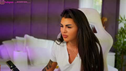 Dee online show from 1, 10, 2025