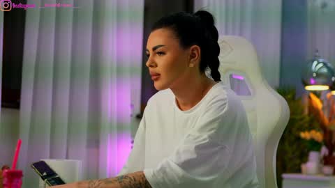 Dee online show from 23, 3, 2026