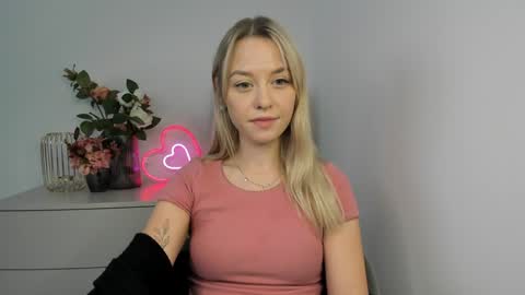 Snapshot of perfectxcindy chatting on 10, 1, 2025 Cindy online show from 10, 1, 2025