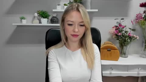 Snapshot of perfectxcindy chatting on 16, 1, 2025 Cindy online show from 16, 1, 2025