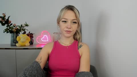 Snapshot of perfectxcindy chatting on 5, 2, 2025 Cindy online show from 5, 2, 2025