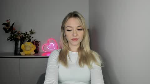 Snapshot of perfectxcindy chatting on 6, 2, 2025 Cindy online show from 6, 2, 2025