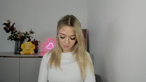 Snapshot of perfectxcindy chatting on 6, 2, 2025 Cindy online show from 6, 2, 2025