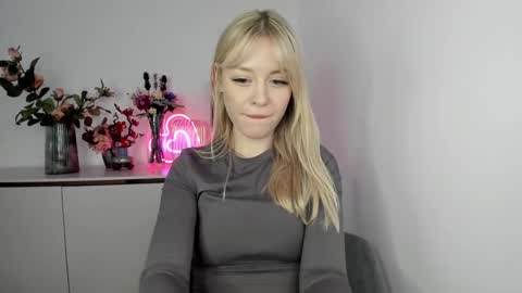 Snapshot of perfectxcindy chatting on 27, 2, 2025 Cindy online show from 27, 2, 2025