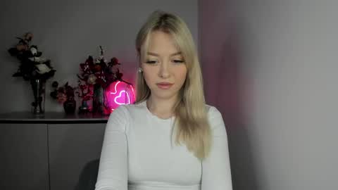 Snapshot of perfectxcindy chatting on 4, 3, 2025 Cindy online show from 4, 3, 2025