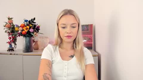 Snapshot of perfectxcindy chatting on 9, 9, 2025 Cindy online show from 9, 9, 2025