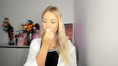 Snapshot of perfectxcindy chatting on 29, 9, 2025 Cindy online show from 29, 9, 2025