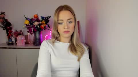 Snapshot of perfectxcindy chatting on 17, 10, 2025 Cindy online show from 17, 10, 2025