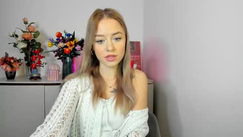 Snapshot of perfectxcindy chatting on 19, 11, 2025 Cindy online show from 19, 11, 2025