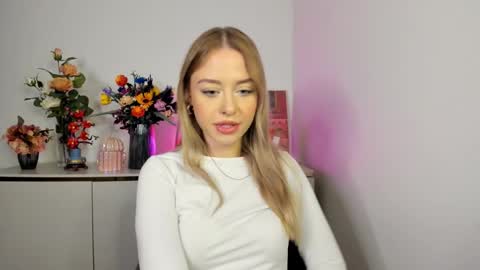 Snapshot of perfectxcindy chatting on 25, 11, 2025 Cindy online show from 25, 11, 2025