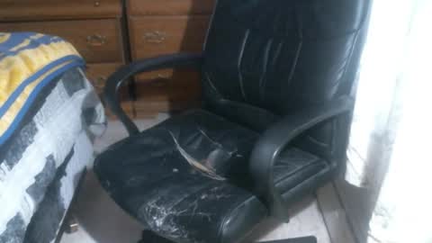 perkymalenipples online show from 18, 12, 2025