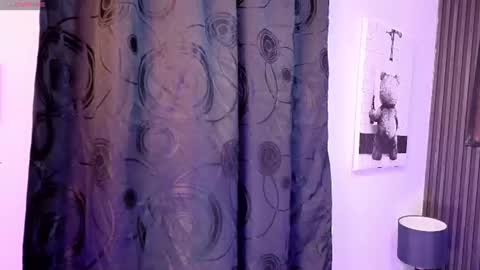 Snapshot of perla_cambell chatting on 22, 7, 2026 PERLA CAMELL online show from 22, 7, 2026