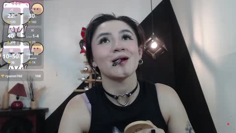 Snapshot of perla_campbell chatting on 7, 12, 2024 online show from 7, 12, 2024