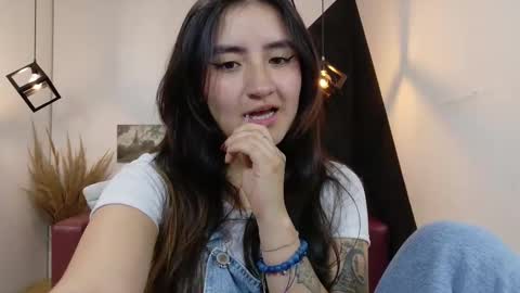 Snapshot of perla_campbell chatting on 29, 11, 2025 online show from 29, 11, 2025