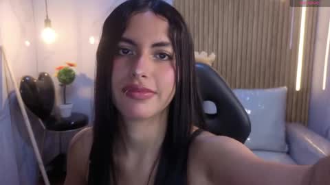 perla_lovely online show from 20, 4, 2026