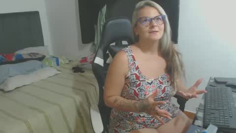 Snapshot of perlagoloza05 chatting on 18, 12, 2024 goloza online show from 18, 12, 2024