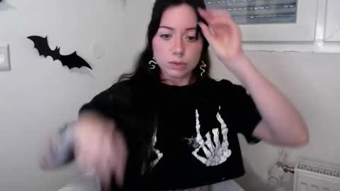 Persephone online show from 25, 11, 2025