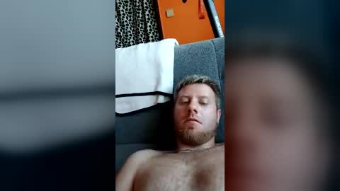 perverzczechgay online show from 3, 7, 2026