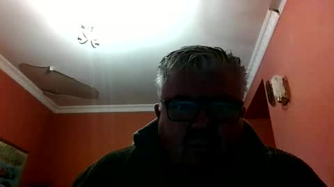 Snapshot of pete112991 chatting on 21, 12, 2025 pete112991 online show from 21, 12, 2025