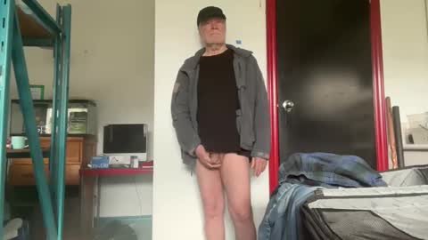 Snapshot of peter4443 chatting on 25, 5, 2026 peter4443 online show from 25, 5, 2026