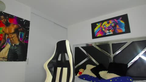 Snapshot of peter_coleman chatting on 20, 12, 2024 PeterColeman online show from 20, 12, 2024